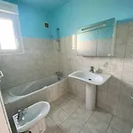 Maison Posee Sur La Villa *