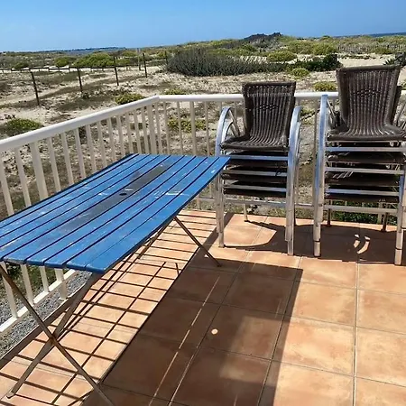 Maison Posee Sur La La Turballe