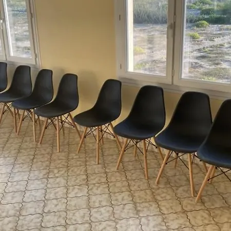 Maison Posee Sur La Βίλα *