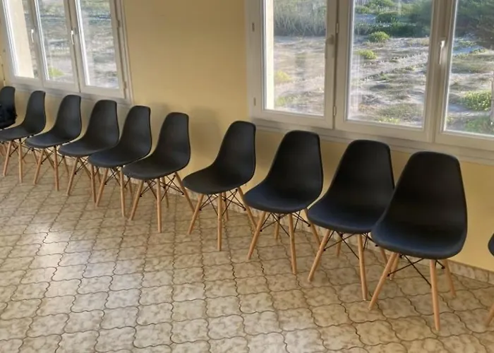 Maison Posee Sur La Βίλα *