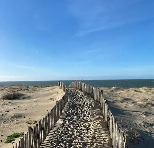 Maison Posee Sur La Βίλα